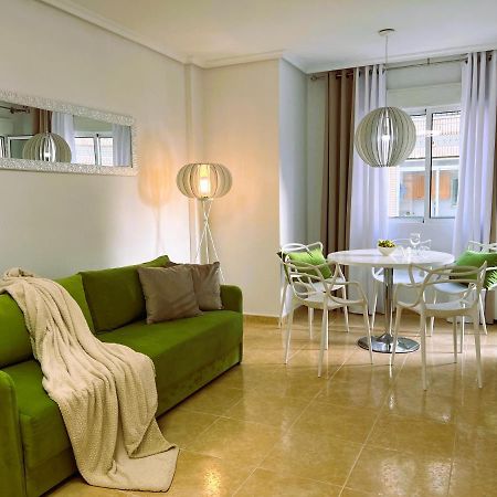 Holiday Suite Fragata Torrevieja Zewnętrze zdjęcie