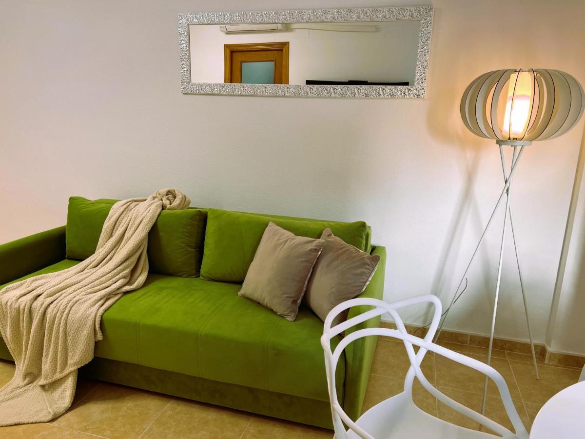Holiday Suite Fragata Torrevieja Zewnętrze zdjęcie