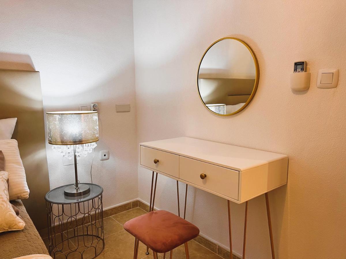 Holiday Suite Fragata Torrevieja Zewnętrze zdjęcie