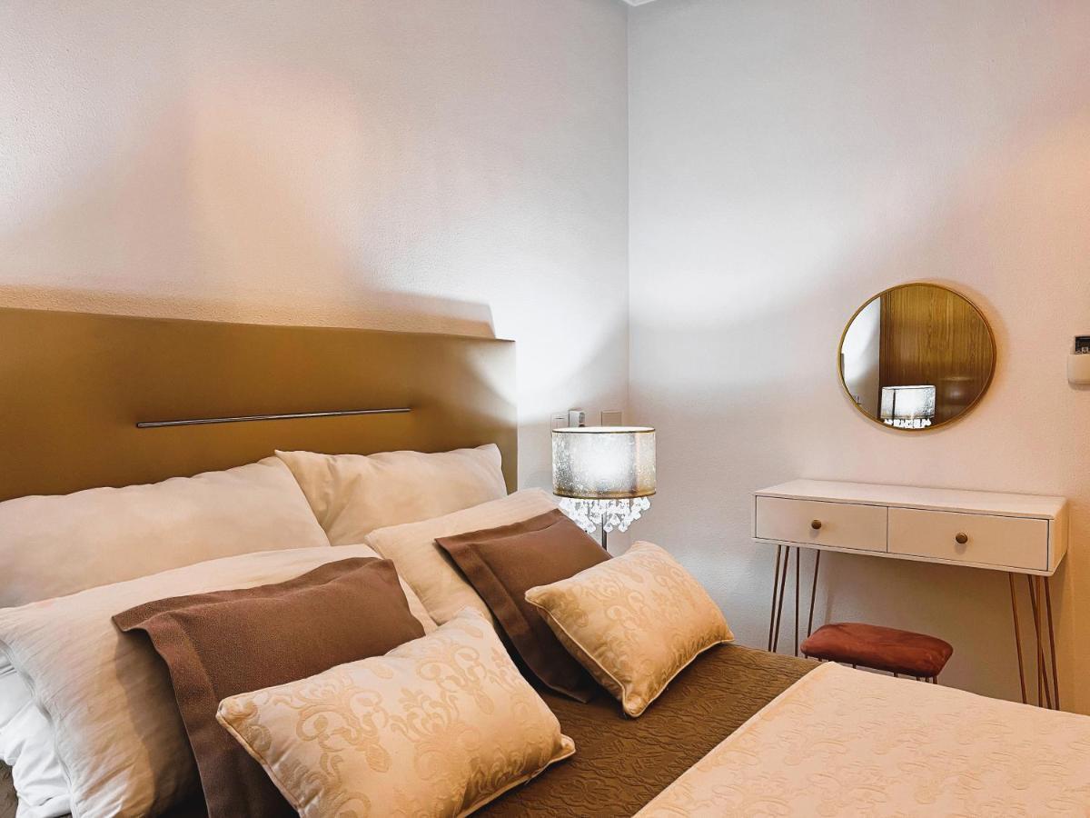 Holiday Suite Fragata Torrevieja Zewnętrze zdjęcie