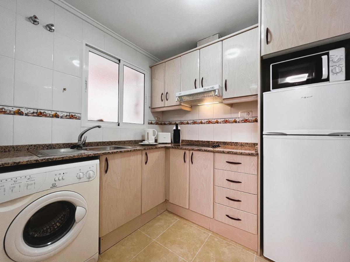 Holiday Suite Fragata Torrevieja Zewnętrze zdjęcie